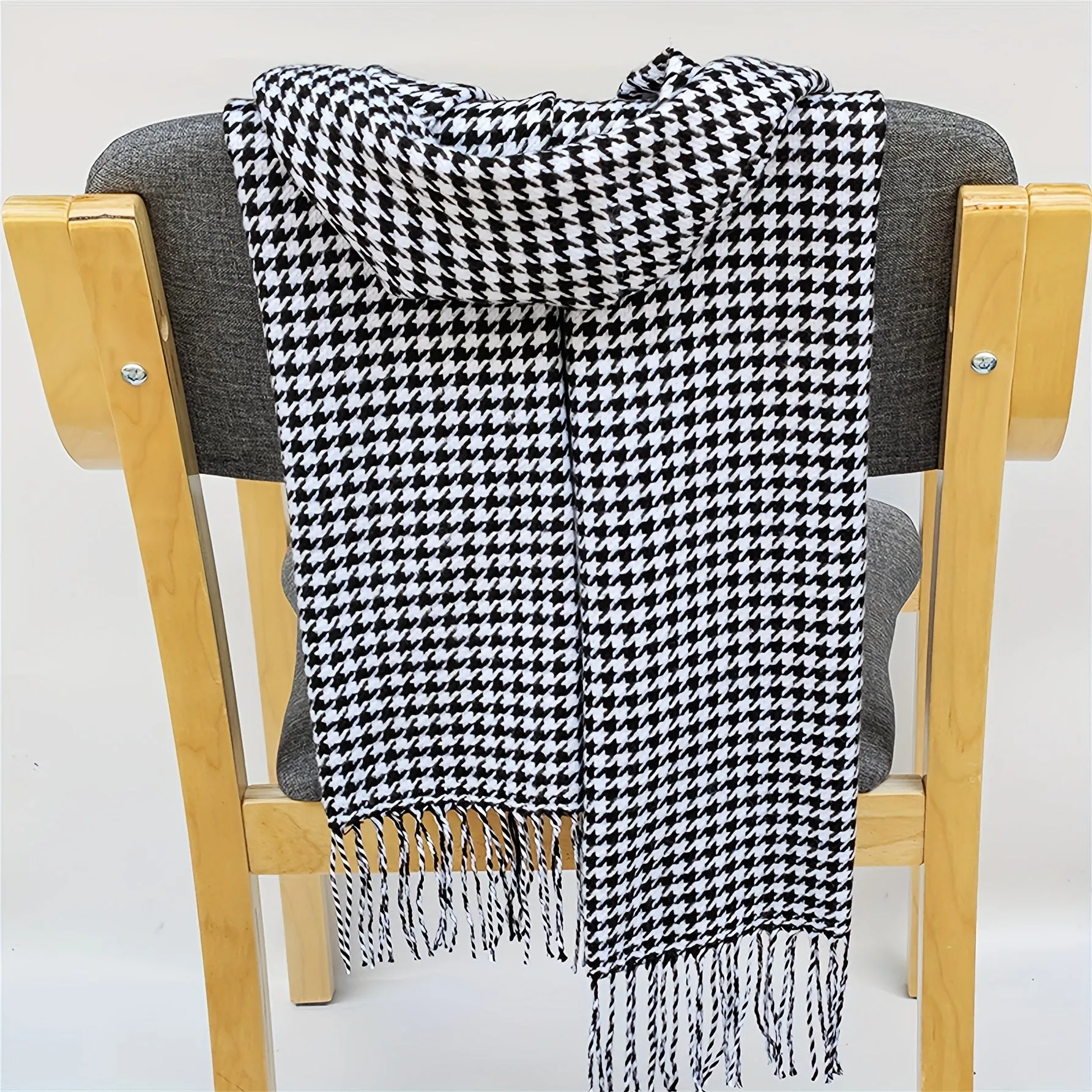 1pc Elegant Unisex Autumn Winter Scarf - Warmth and Coldproof, Classic Plaid Pattern Shawl with Soft Woven Fabric for Outdoor, Hand Wash or Dry Clean, Stylish Accessory for Men and Women