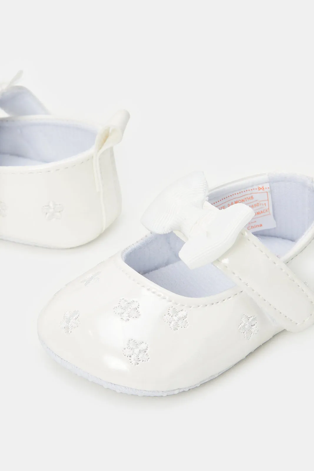 Baby Cream Butterfly Pram Shoe