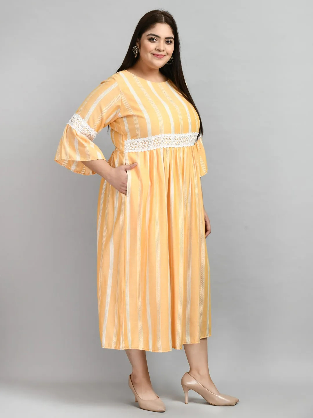 Plus Size Plus Size Yellow Striped Lace Dress