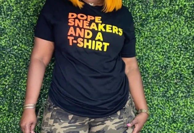 SNEAKER T-Shirt