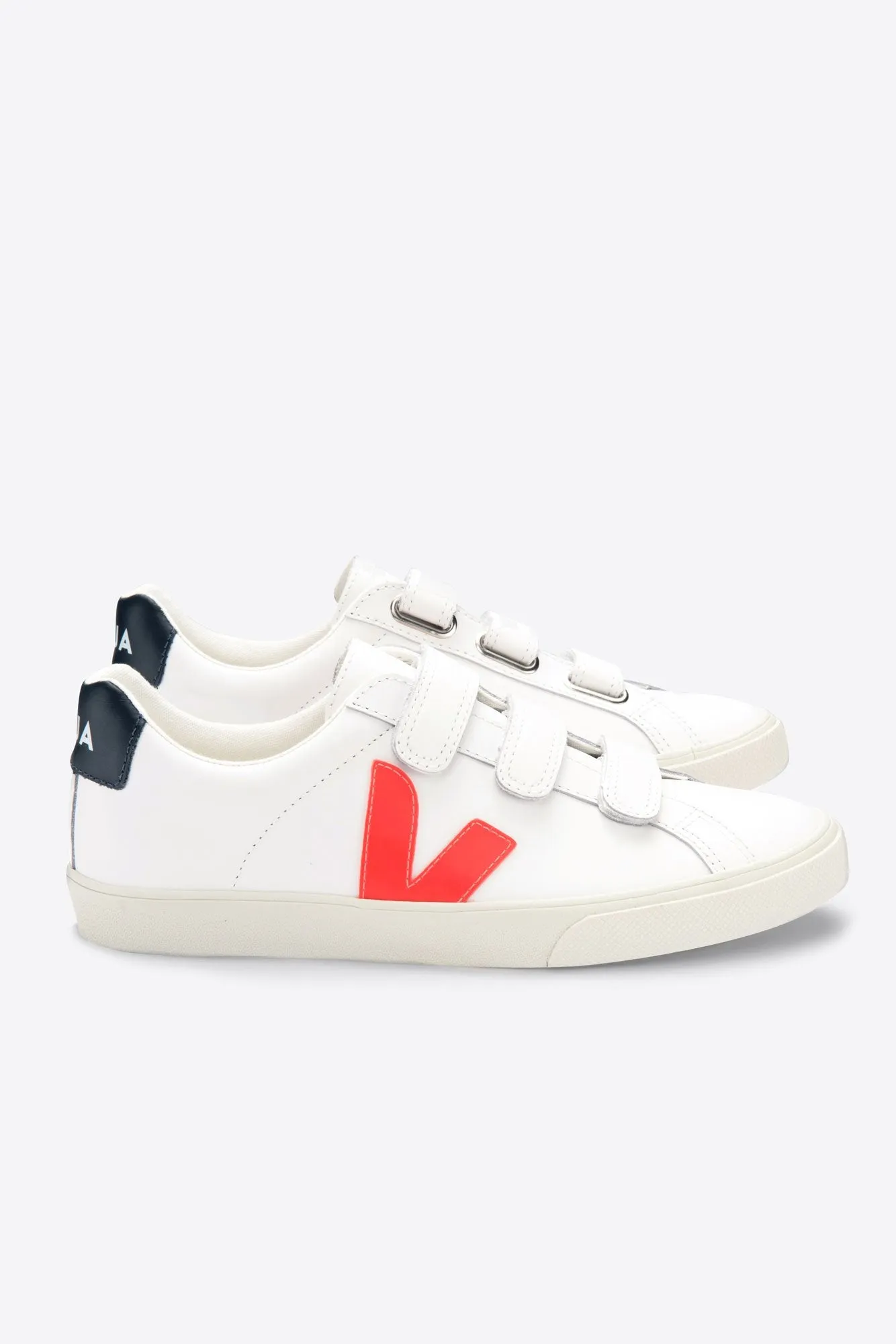 Veja 3-Lock Logo Sneaker