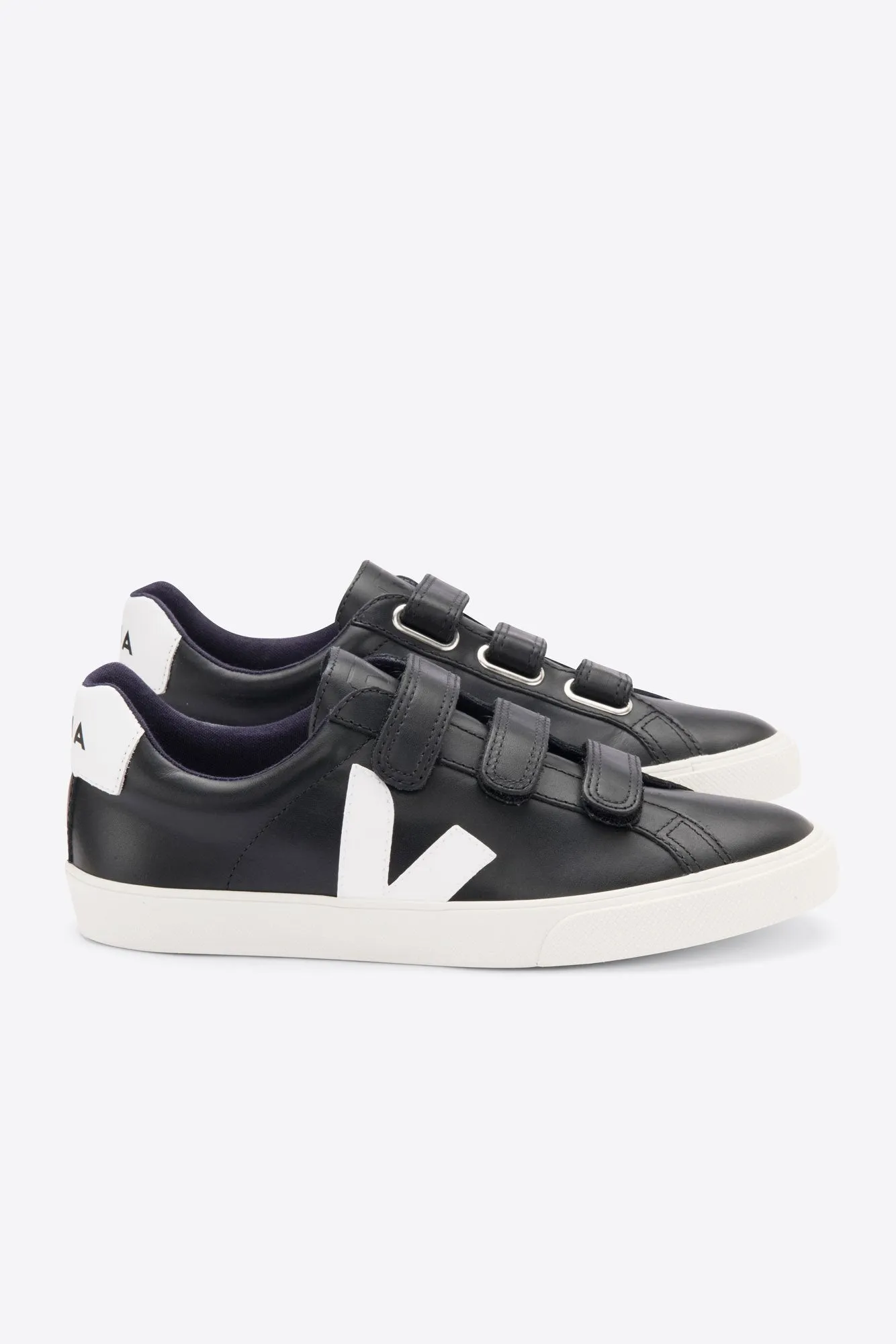 Veja 3-Lock Logo Sneaker